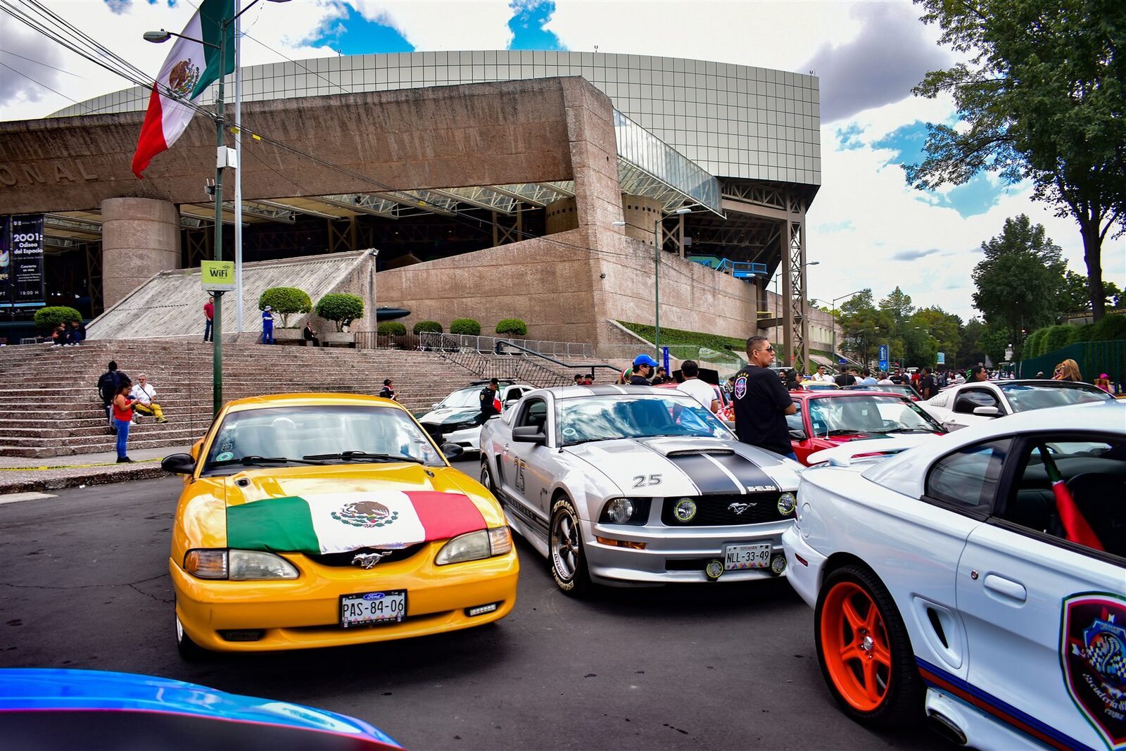 Desfile 06 — Desfile 15 de Septiembre · 2023. Fotografía de José Alejandro Armenta, artista del auto y la vida cotidiana en Tlaxcala.