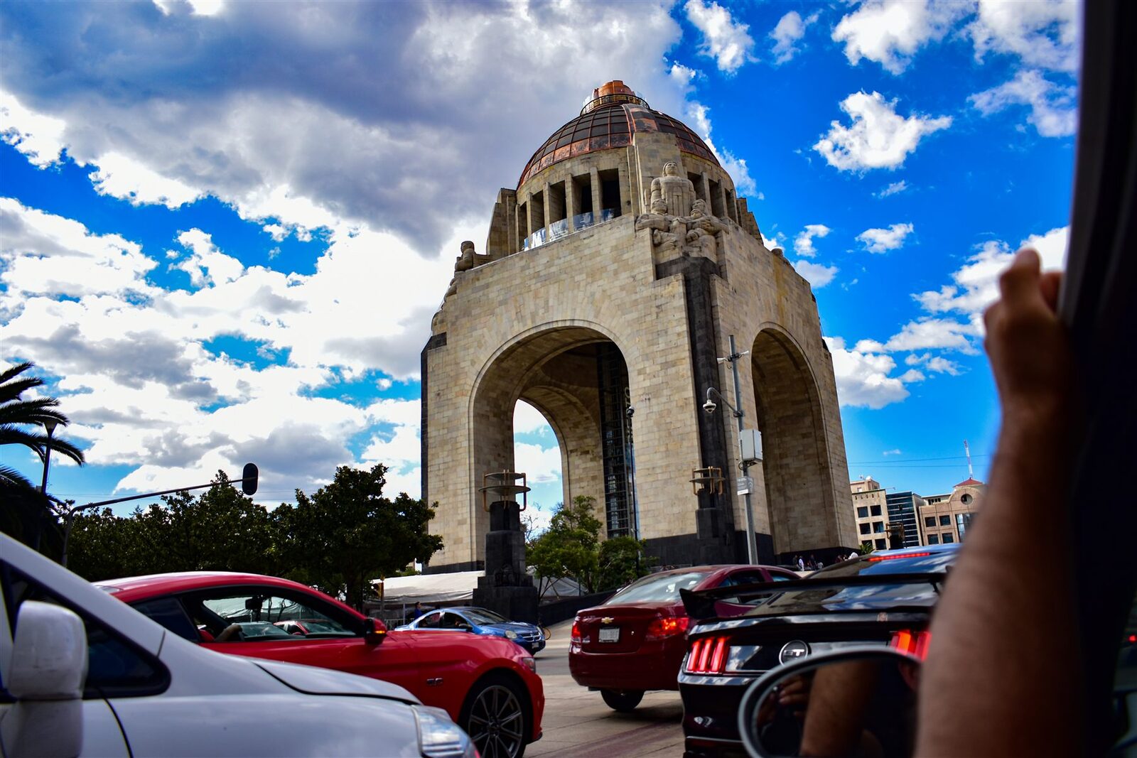 Desfile 23 — Desfile 15 de Septiembre · 2023. Fotografía de José Alejandro Armenta, artista del auto y la vida cotidiana en Tlaxcala.